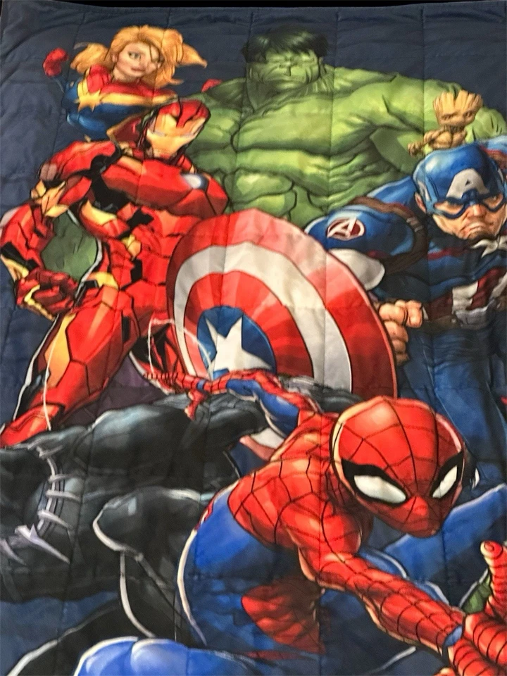 Cobertor Marvel Superheroes Weighted 40"x 60" cinco (5) libras Spiderman Hulk - Imagem 3 de 4