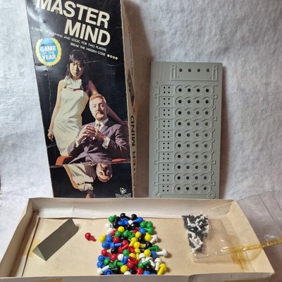 Original Mastermind 1972 Vintage Strategie Brettspiel von Vic-Toy Graubrett