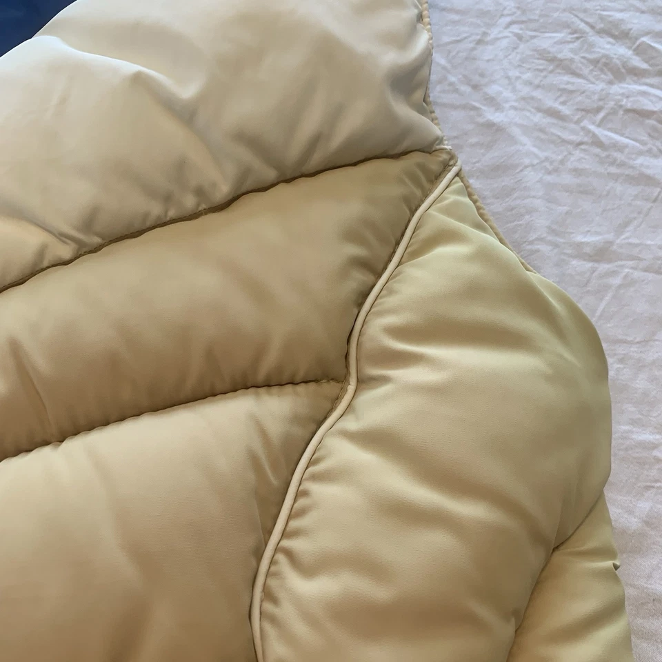 Vtg Puffer Vest Women’s Sz Med Mountain Goat by White Stag Blue Ski Outdoors 70s - Image 4 of 4