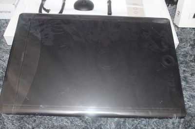 Wacom Intuos Pro Creative Pen Tablet Größe L PTH-860/K0 mit Pro Pen, Zeichnungsglo