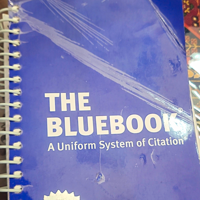 #ad #ad The Bluebook: A Uniform System of Citation Spiral Style Guide Law English $20.00