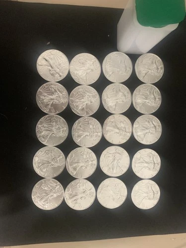 2020 1 oz SILVER  EAGLE lot of 20 Brilliant Uncirculated in U.S. Mint Tube