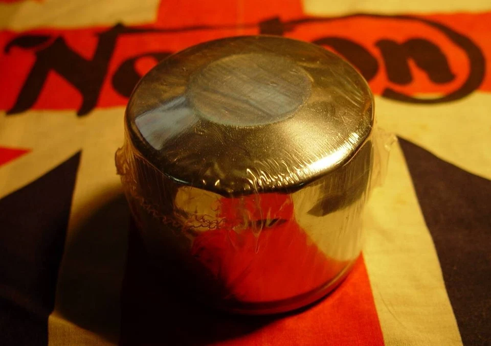 UNO (1) Norton Commando 1968-77, CROMO, filtro de aceite externo, 06-3371 Foto 3 de 3