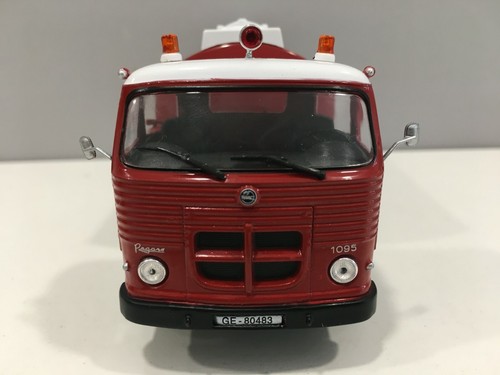 CAMIÓN DE BOMBEROS PEGASO COMET 1095 ESCALA 1/43. REFERENCIA 1 - Imagen 8 de 8