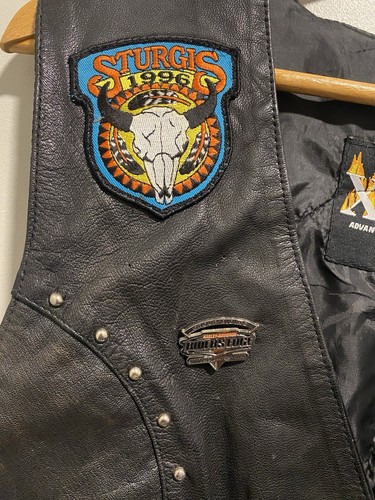 Vintage Xelement Black Leather Motorcycle Vest Patches Womens Snap Lace Size XXL - Picture 4 of 7