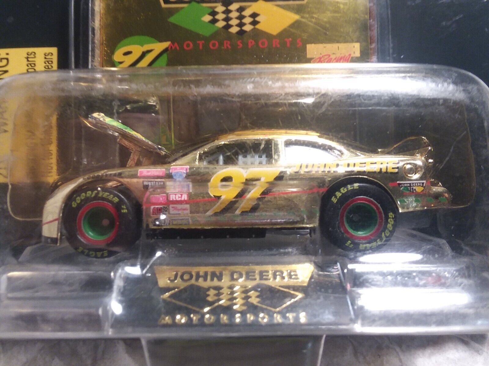 Picture 2 of 4