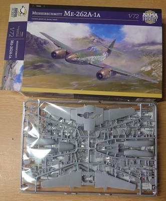 Messerschmitt Me-262 A-1a (3x camo) in 1/72 von Arma Hobby
