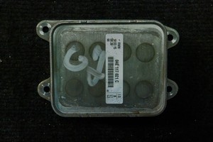 VOLKSWAGEN GOLF Ölkühler 04E117021C Mk7 1.4 TSI 90Kw 2015