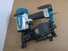 Makita AN454 1-3/4 inch Roofing Coil Nailer