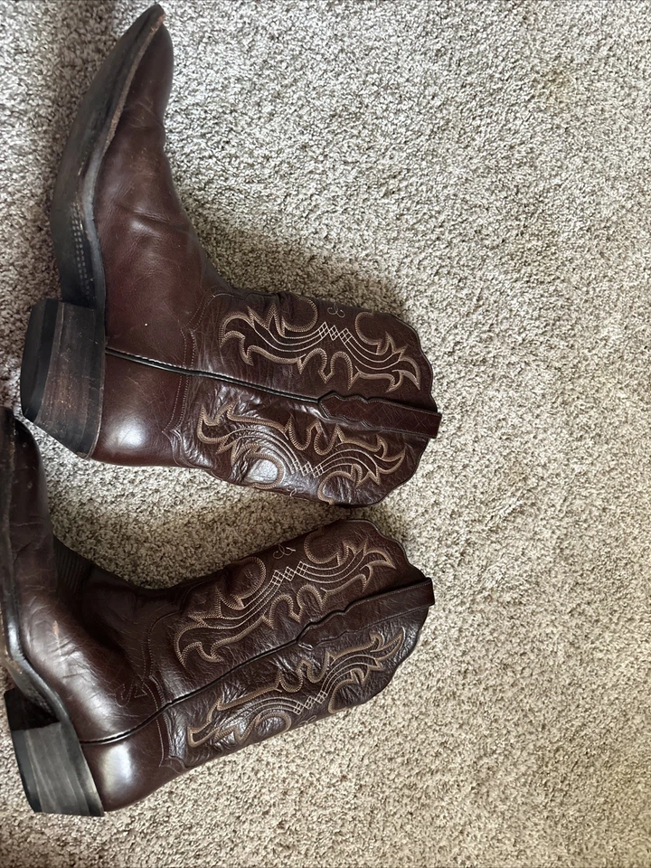 T.O. Botas femininas STANLEY de couro personalizadas feitas em banco cowboy western 10 D marrom - Imagem 2 de 4