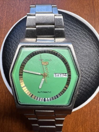 Vintage Seiko 5 6309-8900 Automatic Day/Date Japan Made Men's Watch RUNS