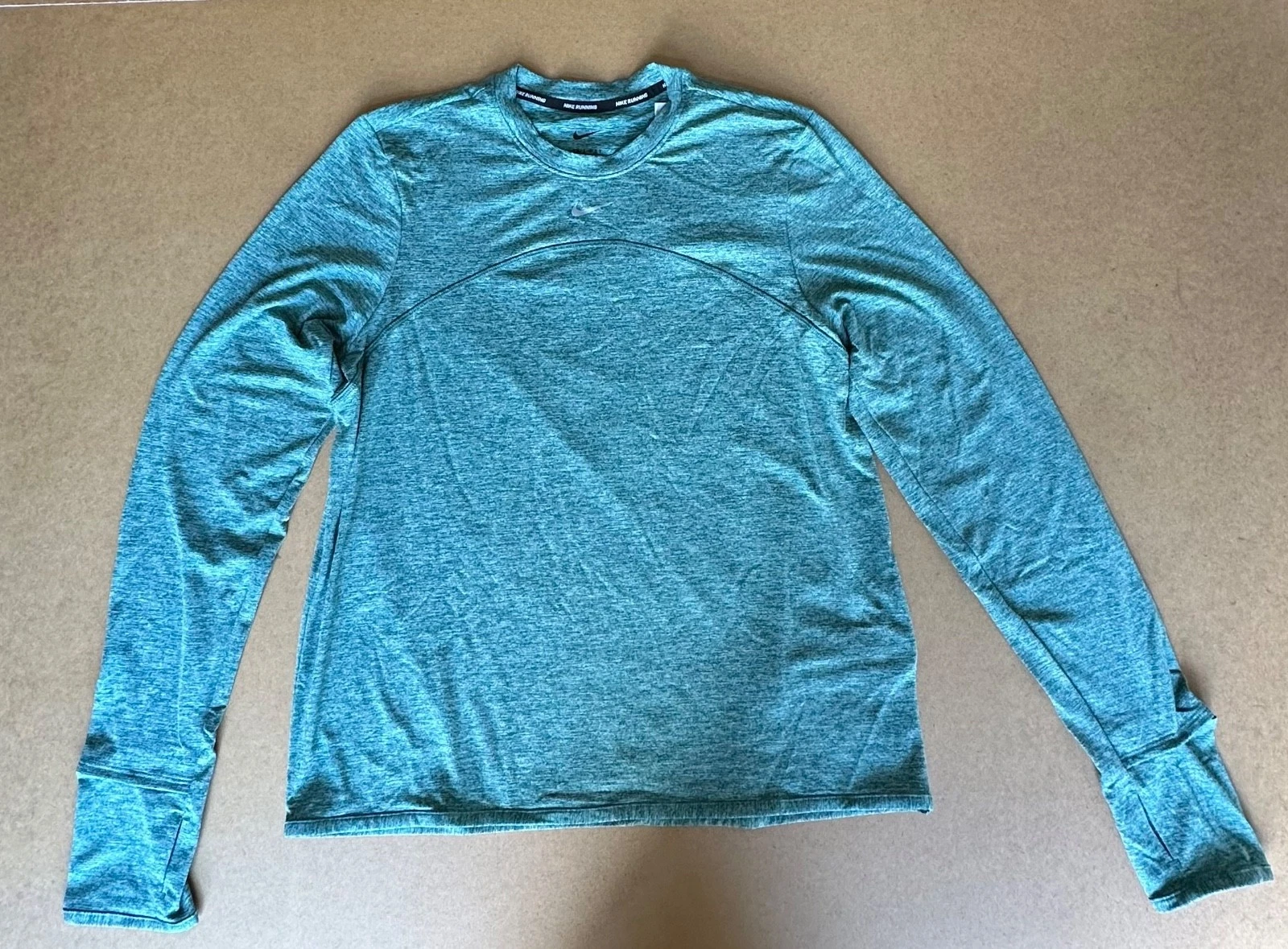 Women's Dri-FIT UV Long-Sleeve Crew-Neck Running Top Green M FB4297-361