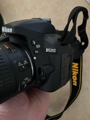 Nikon D5300 DSLR Camera Kit 18-55mm Bundle Tested Battery Charger SD Card 1k SC