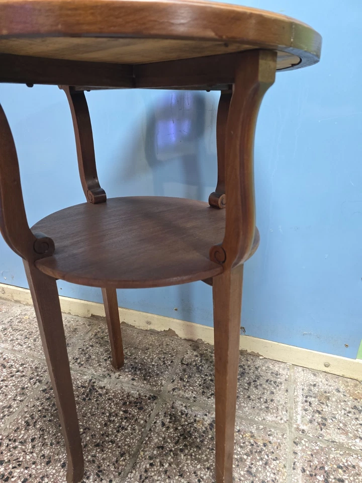 Antique 1918 Round Side Table with 4 Feet in Original Condition - Image 4 of 4