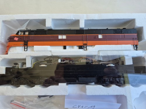 Proto 2000 - 920-40950 - E7 / 18B - Milwaukee Road -Sound (1) | Condition: Gebraucht