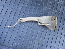 1980-1989 Toyota Land Cruiser FJ60 FJ62 EXHAUST MUFFLER TAIL PIPE HANGER