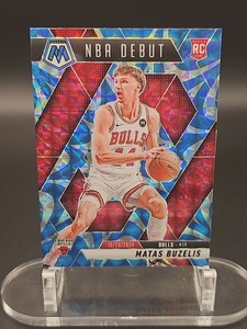 MATAS BUZELIS 2024-25 PANINI MOSAIC #257 REACTIVE BLUE PRIZM ROOKIE RC CHICAGO 