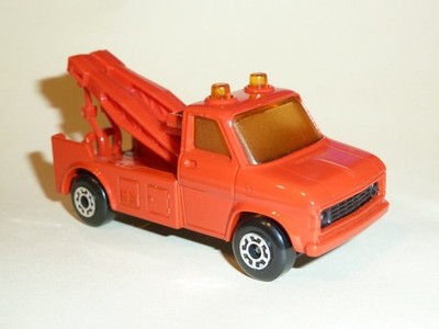 MATCHBOX SUPERFAST WRECK TRUCK No. 61, unbespielt, komplett rot