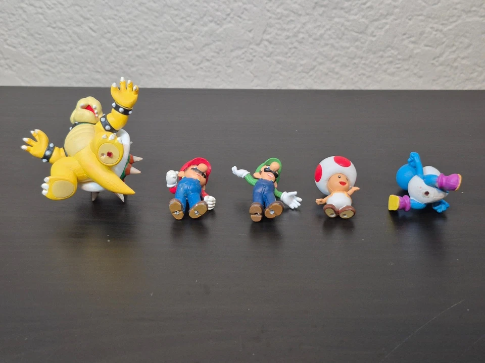 Juego de mini figuras Super Mario PVC 2008 - Mario Luigi Bowser Sapo Azul Yoshi Foto 4 de 4
