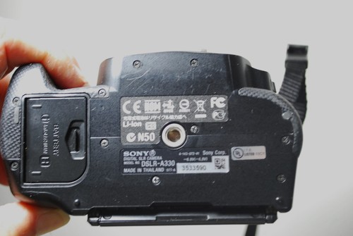 Sony DSLR-A330 10.2MP+Sony 18-55mm Macro+Minolta 70-210mm,Shutter 2572, - Picture 12 of 21
