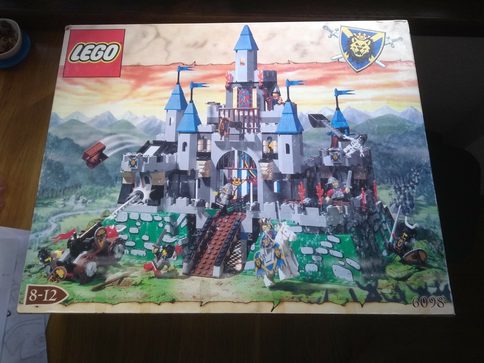 lego king leo's castle