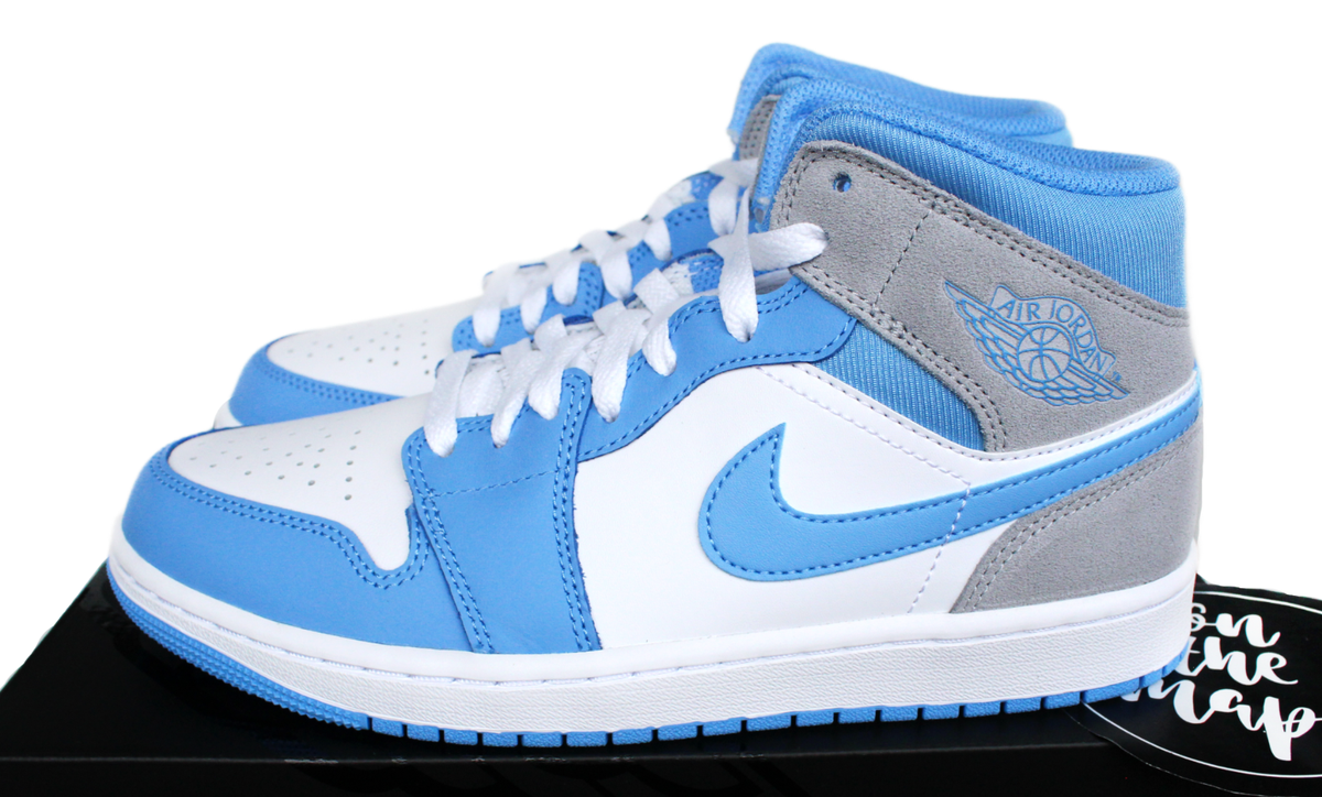 【新品限定完売品】NIKE AIR JORDAN 1 RETRO BLUE s-l1200.png