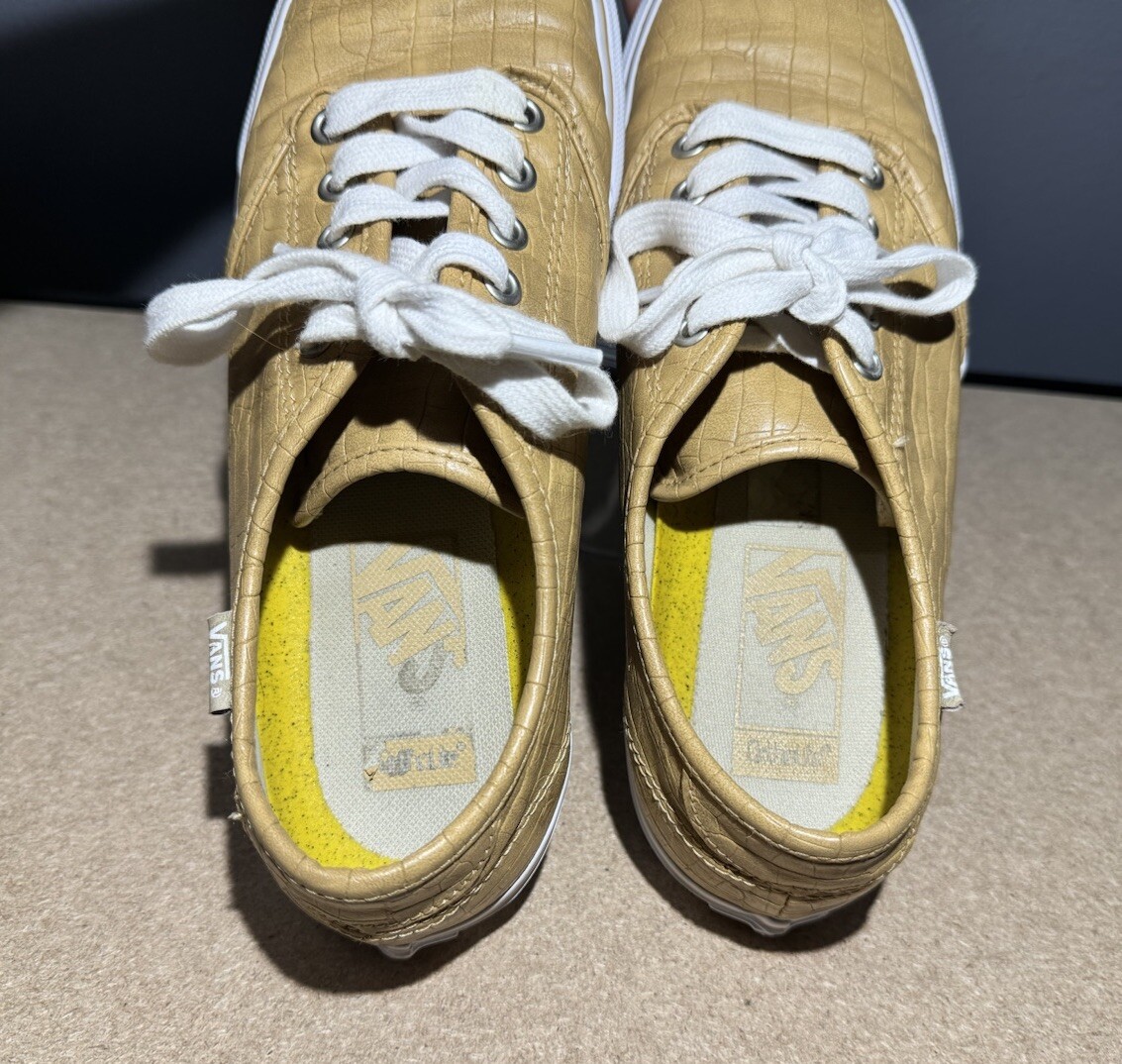 Women’s Vans Camden Size 10 Tan Deluxe Faux Crocodile Skin Sneakers 721356 thumbnail 4
