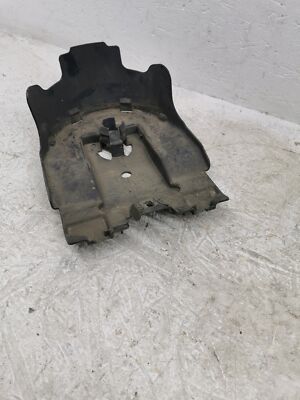 esBraque、 PICHET,POIRE CIUPEE,VERRE Boîte d'interrupteur non groupable de 2-1/2 po avec équerre