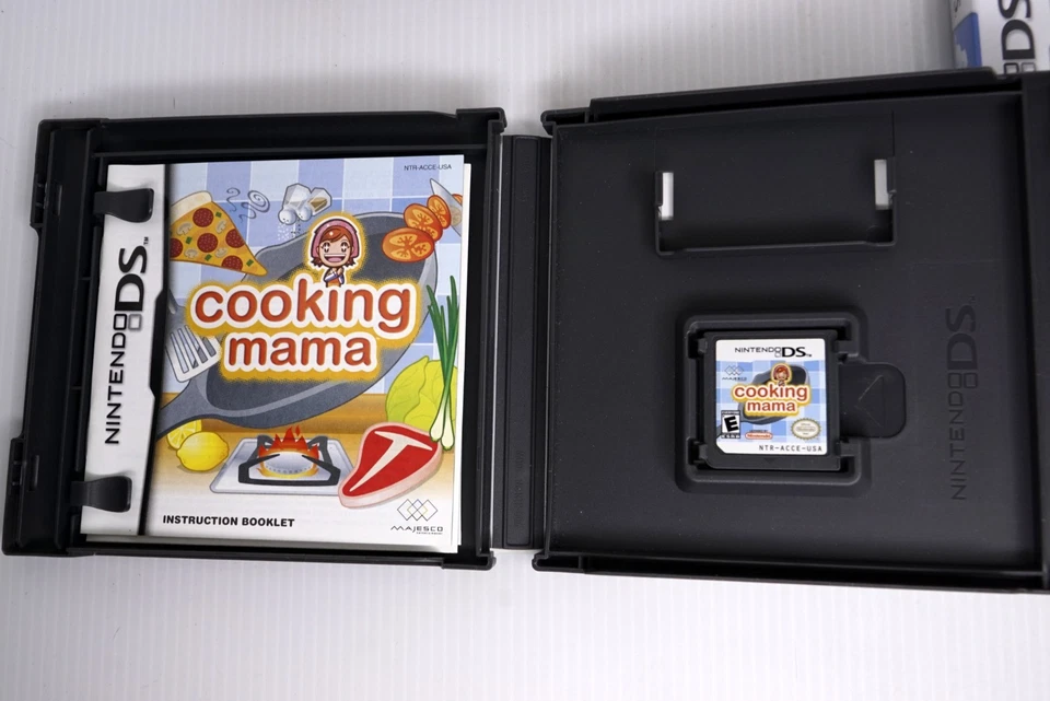 Nintendo DS Lot of 7 Games All CIB Club Penguin Phineas & Ferb Cooking Mama Cars - Image 2 of 4