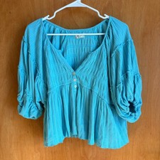 Urban Outfitters Smocked Peplum Top Blue V Neck 3/4 Sleeve Babydoll Size S