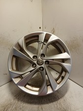 VAUXHALL ASTRA ALLOY WHEEL 13409657 7.5JX17 ET44 5X105MM CENTRE BORE 56.6