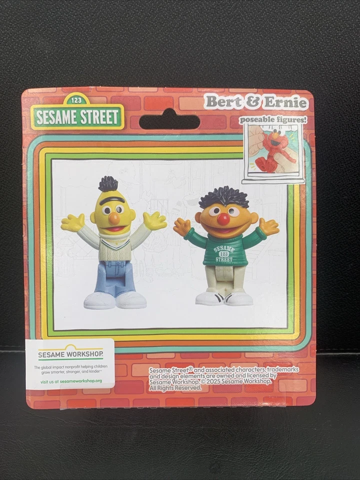 ¡Paquete de 2 figuras posables de Bert y Ernie de 3" Just Play Sesame Street Friends! Foto 2 de 2