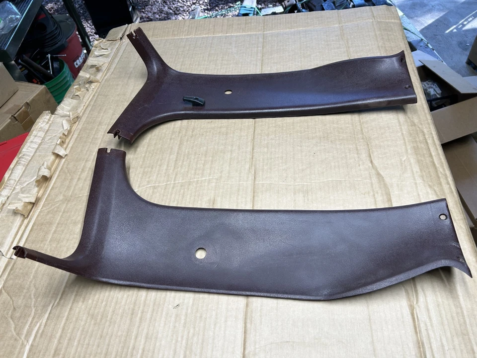 73-87 Chevy C10 K10 - B Pilar Trim Par GMC Pickup Truck Panel SILVERADO Set Foto 4 de 4