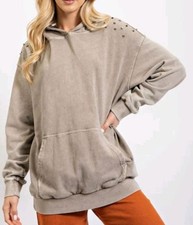 NWT Easel Pullover Hoodie Studded Rivet Washed Terry Shoulder Rocker Size M