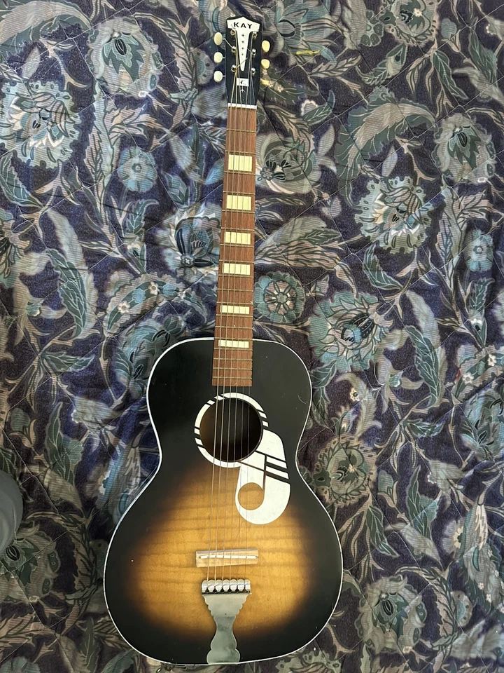 Guitarra Acústica Clásica Harmony H173 1966 De Colección Abeto Sólido/Abedul Hecha en EE. UU. Foto 2 de 2