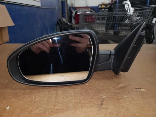 20 21 22 FORTE Sedan Left Power Mirror, Body Color, w/o Turn Signal; w/o Heated
