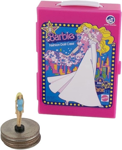 Worlds Smallest Barbie Fashion Case, Miniature - Picture 2 of 4