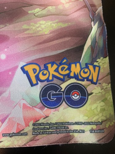 Pokemon Go Shiny Eevee Playmat Mousepad TCG Art Mat Card Game Display Cover - Picture 2 of 6