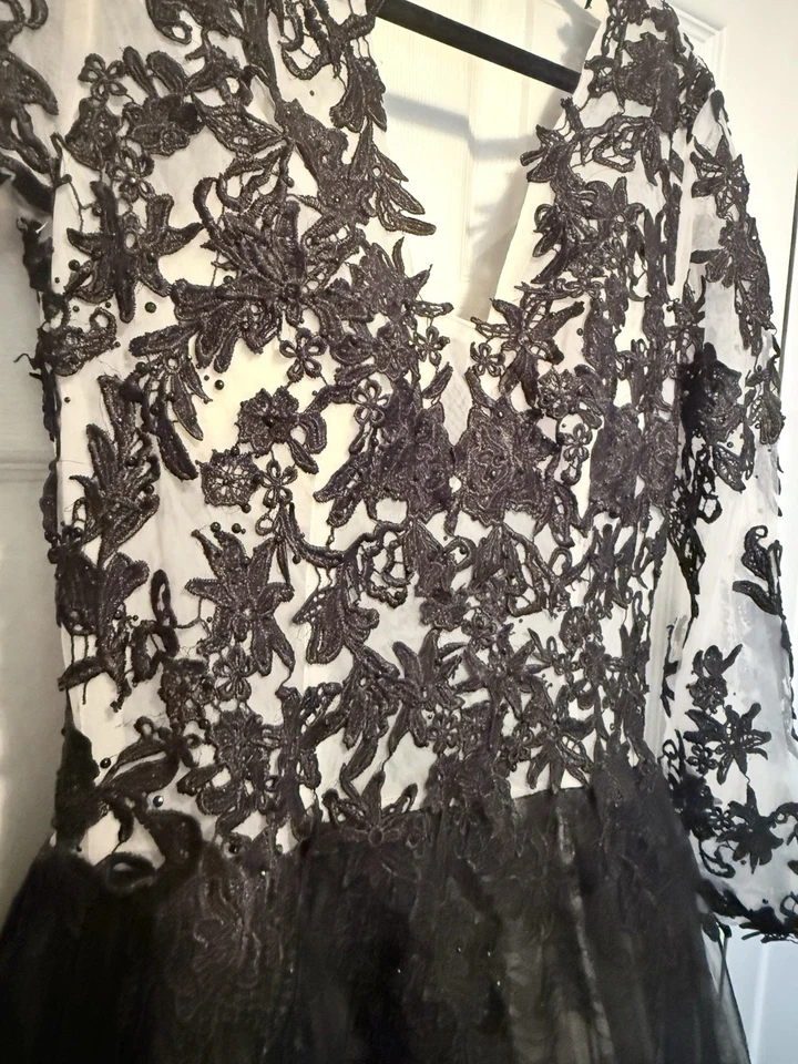 Long Sleeve Lace Black and Ivory Wedding Dress - Image 2 of 4