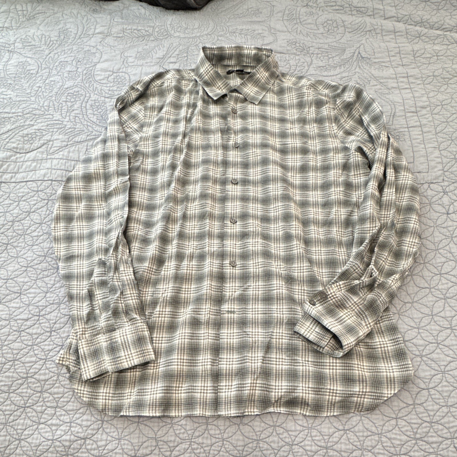 John Varvatos, Vintage John Varvatos U.S.A. Men's L Regular Gray Plaid Long Sleeve Cotton Shirt