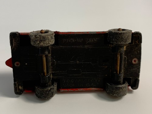 Camioneta diecast vintage Tootsie Toy Tiny Toughs 1250 roja - Imagen 5 de 6