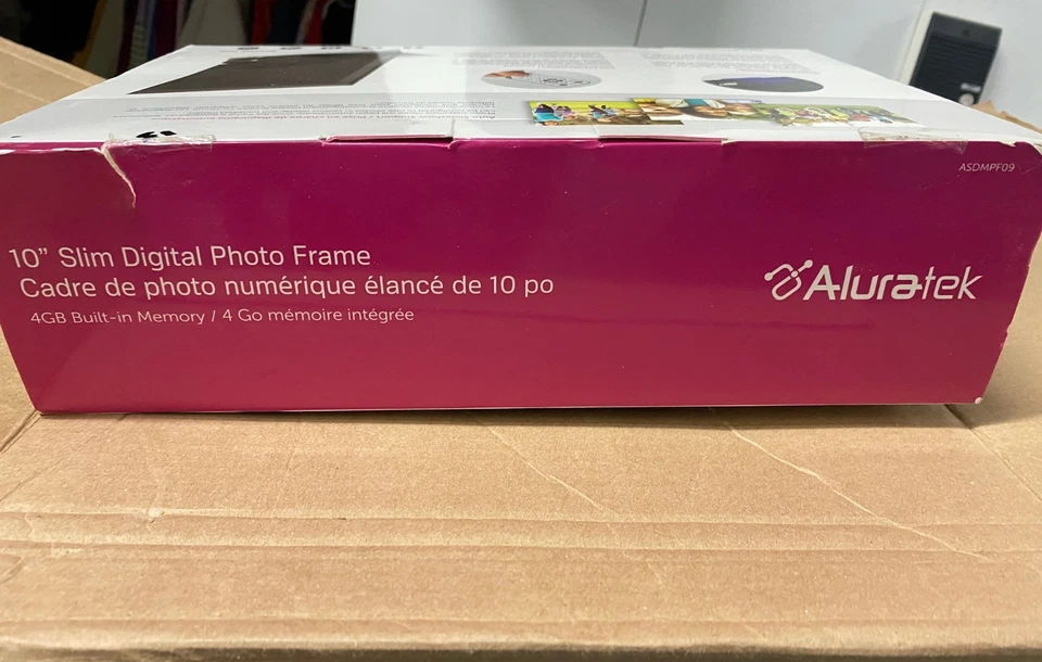 Aluratek 10" Slim Digital Photo Frame 4GB built-in Memory & Remote -SEALED - Image 3 of 4