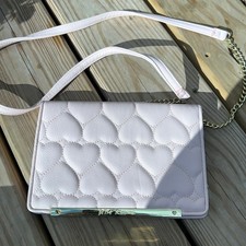 Betsey Johnson Blush Pink Quilted Hearts Small Crossbody Wallet Purse **READ**