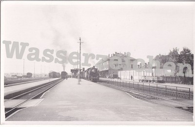 Foto Lok Br 18 u.a. im Bhf Aulendorf (2000)