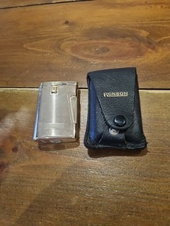 Ronson Varaflame Comet Cigarette Lighter Vintage Gold Coloured With Leather Case