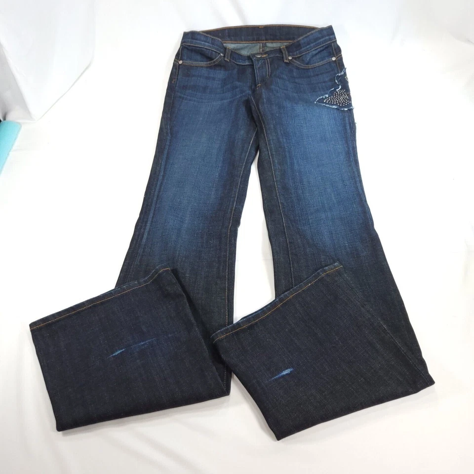 Pantalones de mezclilla We The People informales con cremallera con botones lavado medio para mujer talla 27 azules Foto 2 de 4