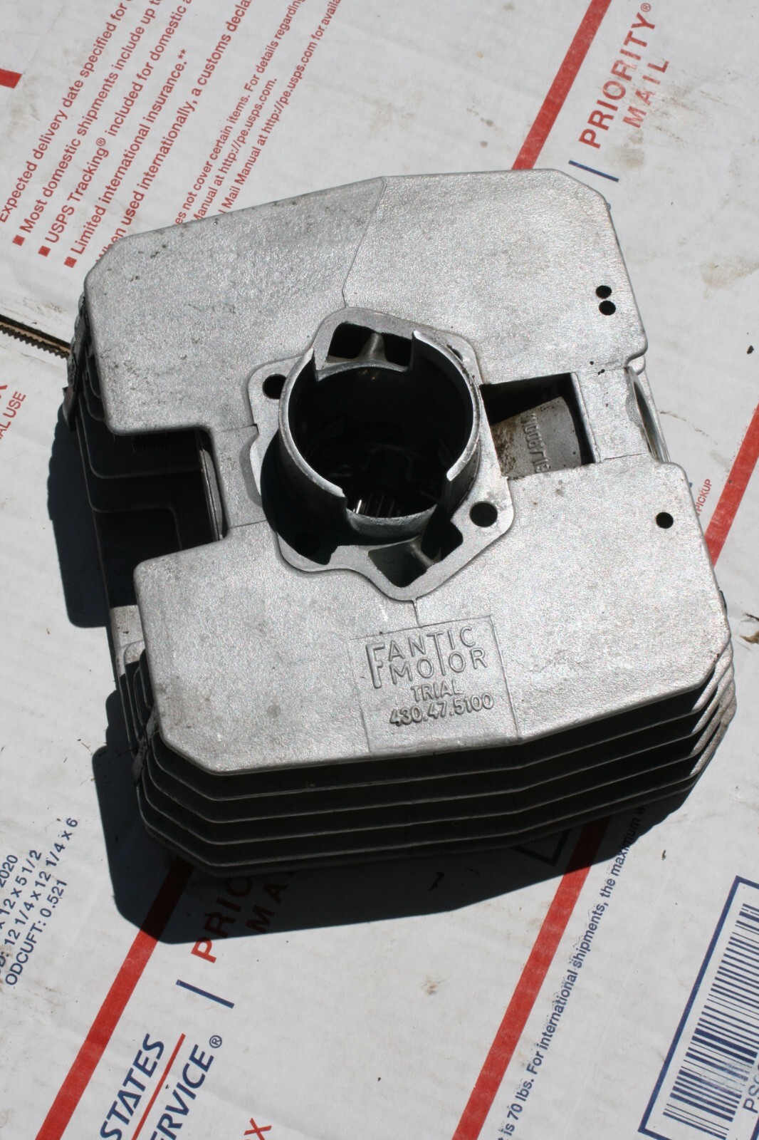 FANTIC FM 430 75 cc  OEM  CYLINDER BARREL W/PISTON W/ RING'S ONLY