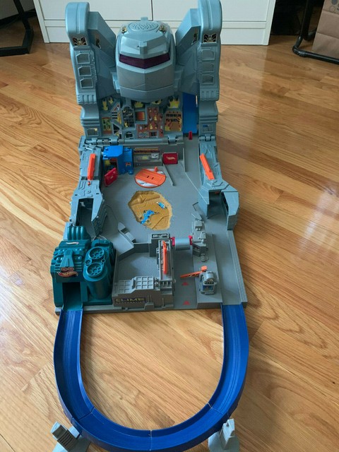 hot wheels cyborg city