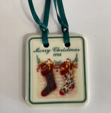 Longaberger 1998 Merry Christmas Tie-On Trim Your Basket #33511