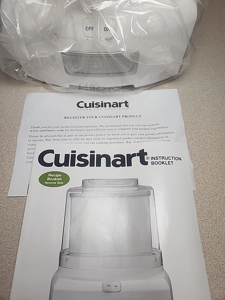 Máquina para hacer yogur, helados y sorbetes congelados Cuisinart 1,5 cuartos de galón nueva en caja Foto 4 de 4